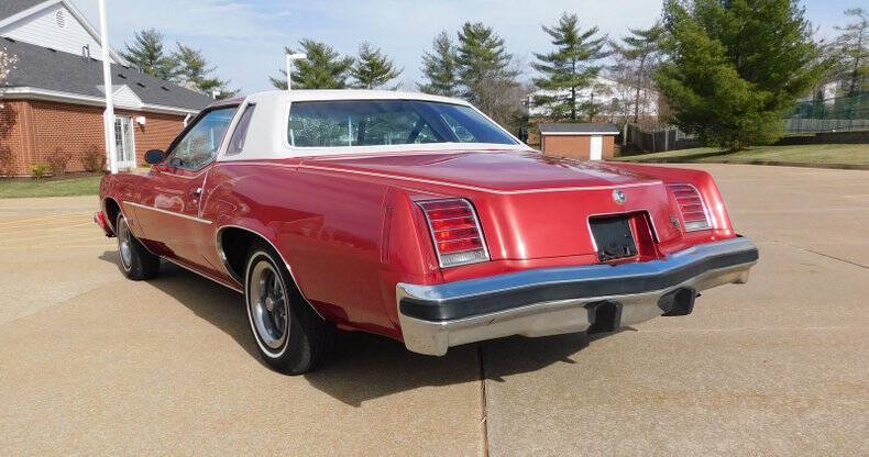 1976 Pontiac Grand Prix