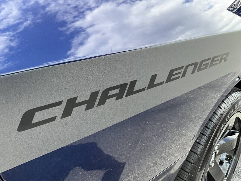 2014 Dodge Challenger SXT