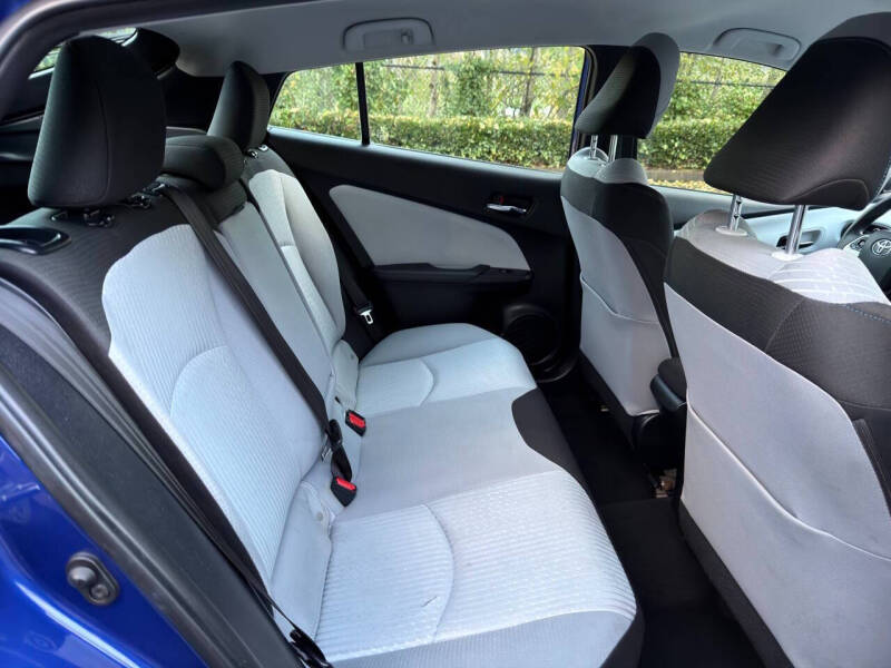 2016 Toyota Prius Two