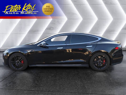 2015 Tesla Model S 70D