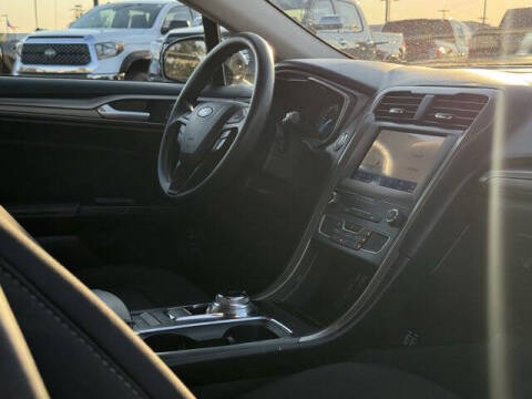 2019 Ford Fusion Hybrid SE