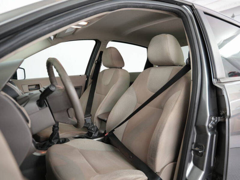 2009 Ford Focus S
