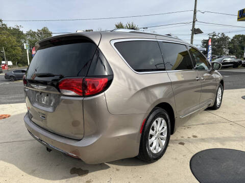 2018 Chrysler Pacifica Touring L