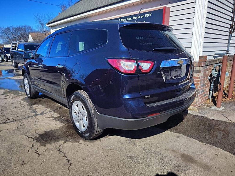 2016 Chevrolet Traverse LS