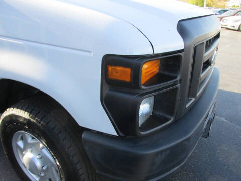 2014 Ford E-Series E-350 SD