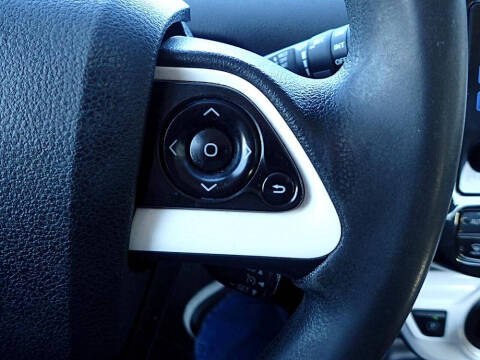 2016 Toyota Prius Two