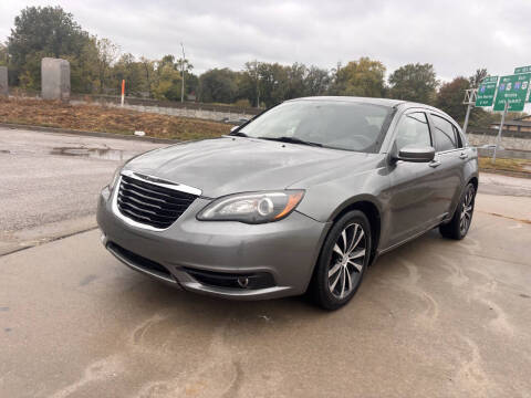 2013 Chrysler 200 Limited