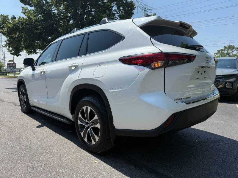 2020 Toyota Highlander XLE