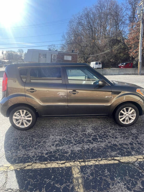 2013 Kia Soul +