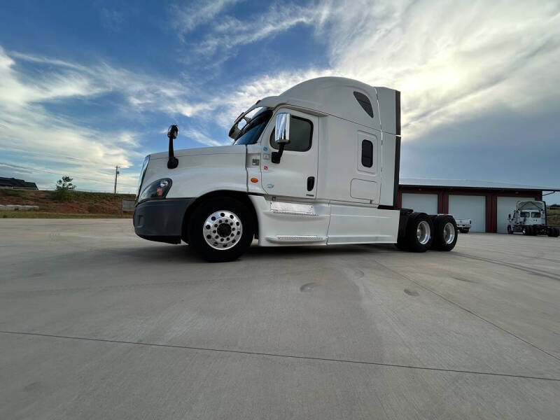 2016 Freightliner Cascadia