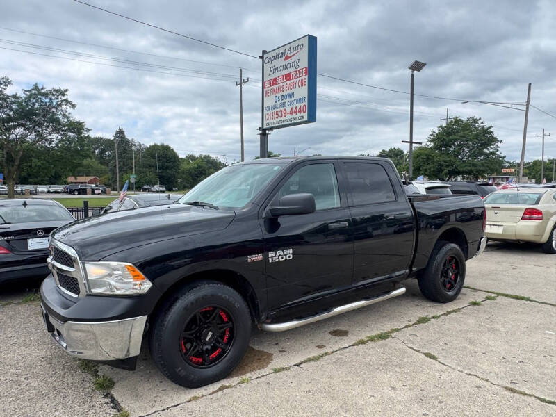2017 RAM 1500 SLT