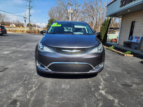 2018 Chrysler Pacifica Touring L
