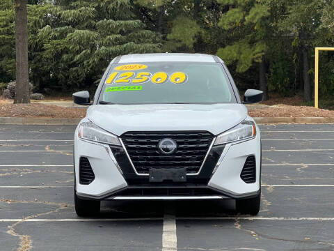 2023 Nissan Kicks S