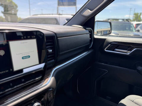 2023 GMC Sierra 1500