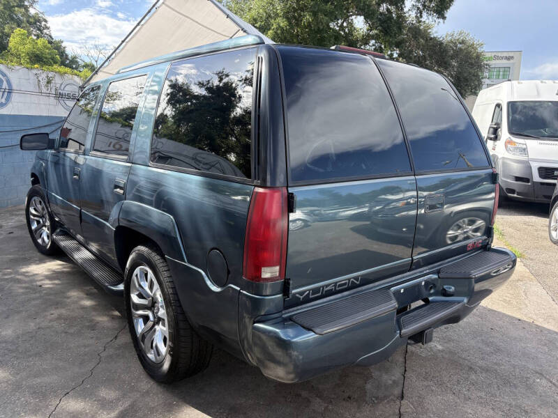 2000 GMC Yukon Denali