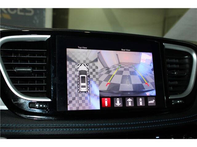 2021 Chrysler Pacifica Hybrid Touring L
