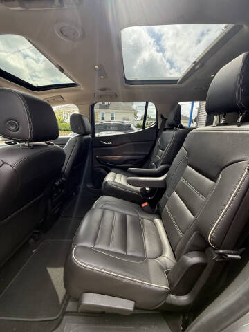 2019 GMC Acadia Denali