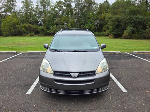 2005 Toyota Sienna