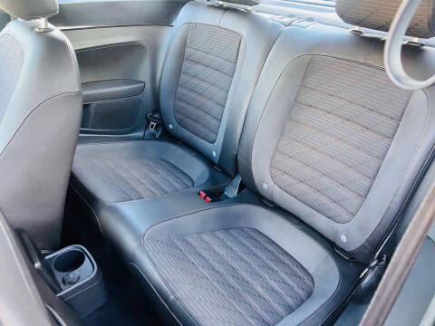 2013 Volkswagen Beetle