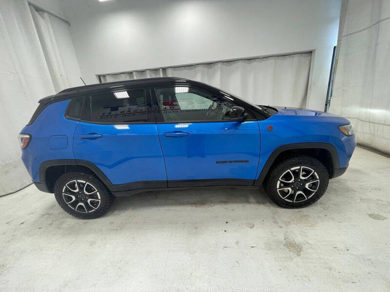 2025 Jeep Compass Trailhawk
