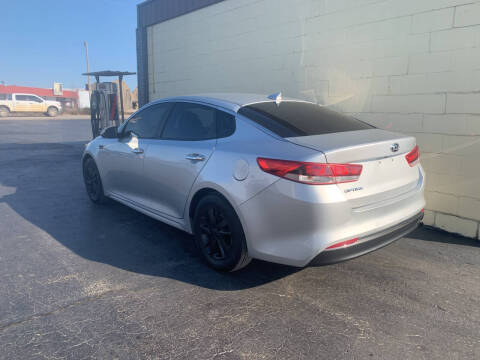 2017 Kia Optima LX