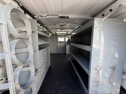 2017 Chevrolet Express 2500