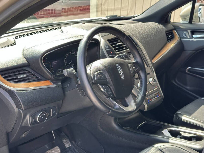 2017 Lincoln MKC Reserve
