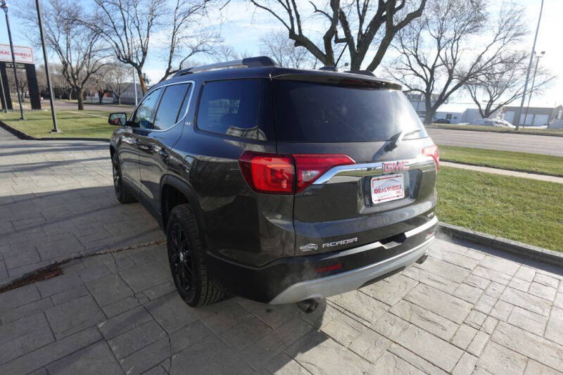 2019 GMC Acadia SLT-1