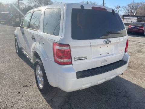 2011 Ford Escape XLS