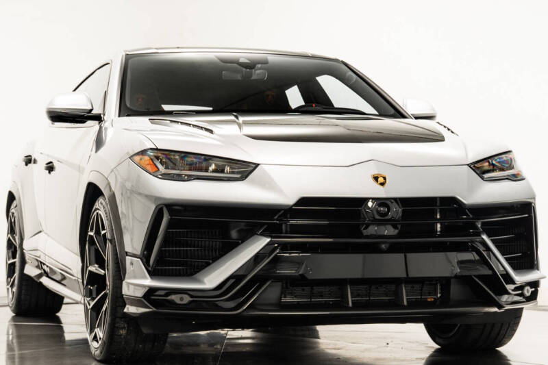 2024 Lamborghini Urus Performante