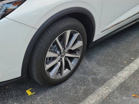 2025 Acura MDX w/Tech