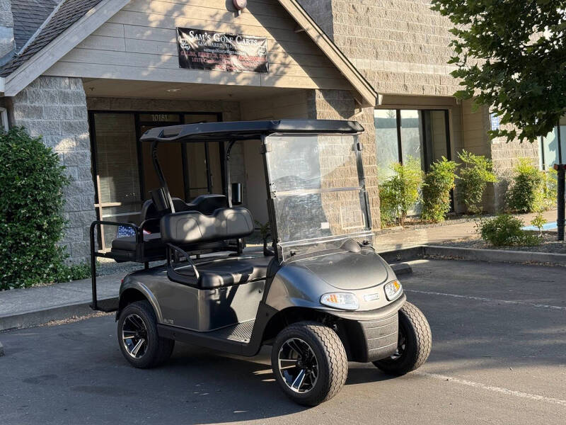 2020 E-Z-GO Freedom RXV