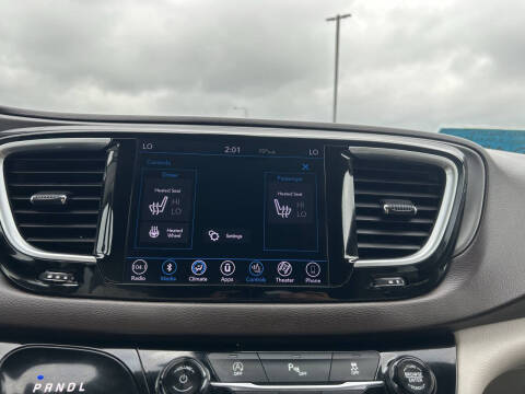 2019 Chrysler Pacifica Touring L Plus