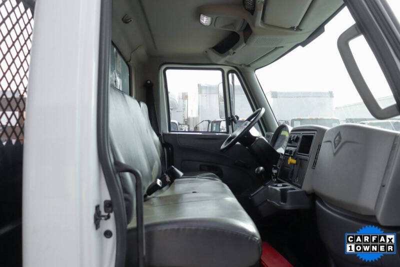 2019 International DuraStar 4300