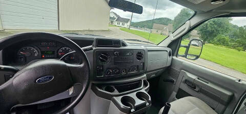 2014 Ford E-Series