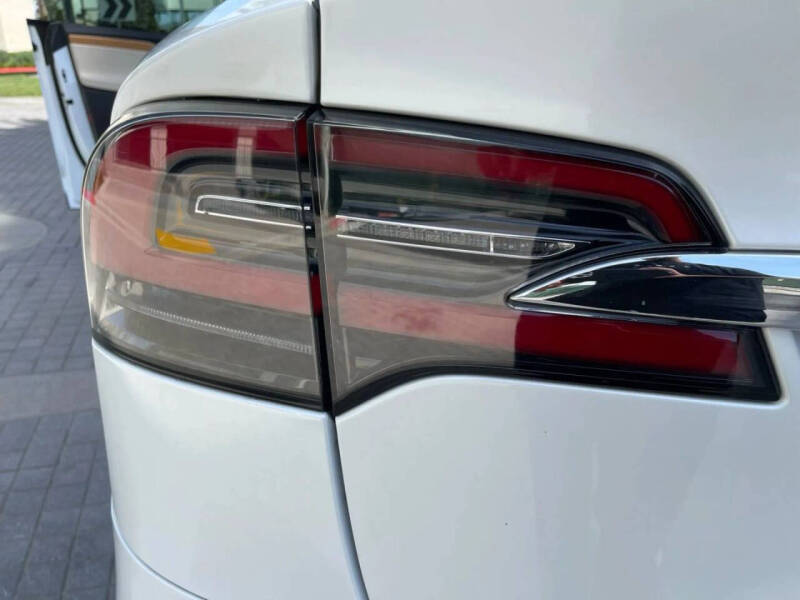 2018 Tesla Model X 100D