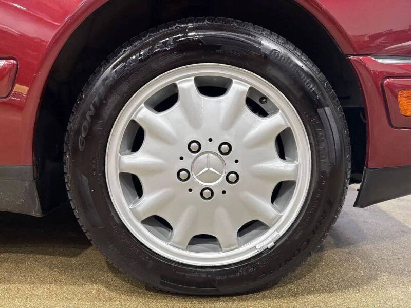 1999 Mercedes-Benz E-Class E 320