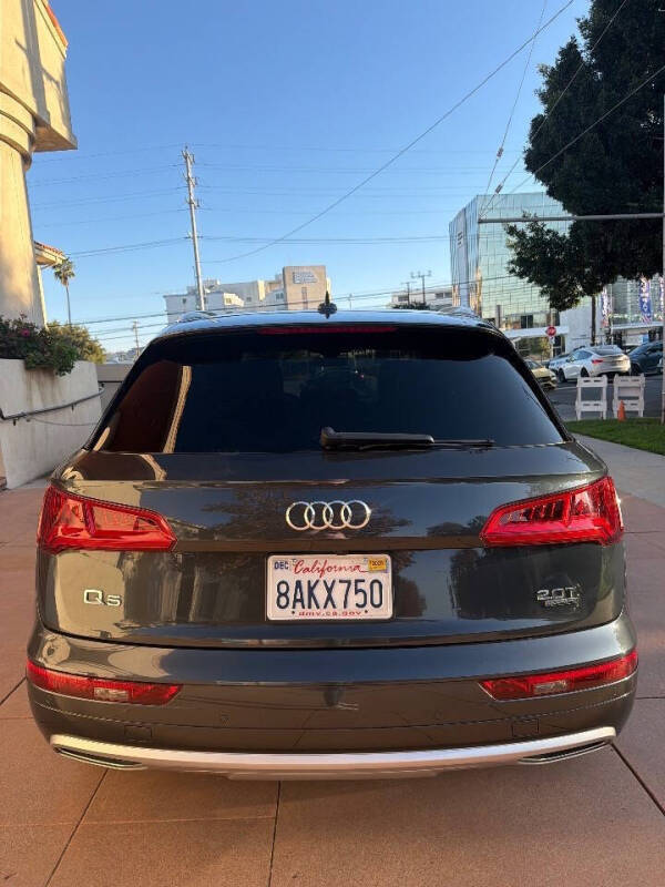 2018 Audi Q5 2.0T quattro Premium Plus