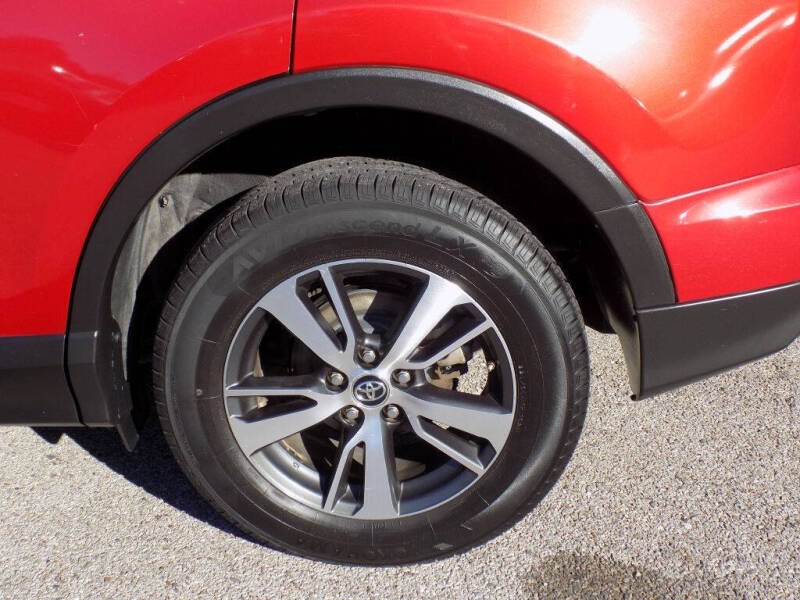 2017 Toyota RAV4 XLE