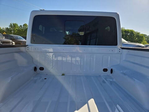 2026 Jeep Gladiator Shadow Ops