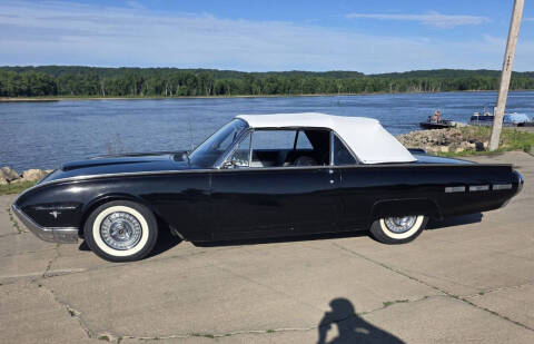 1962 Ford Thunderbird