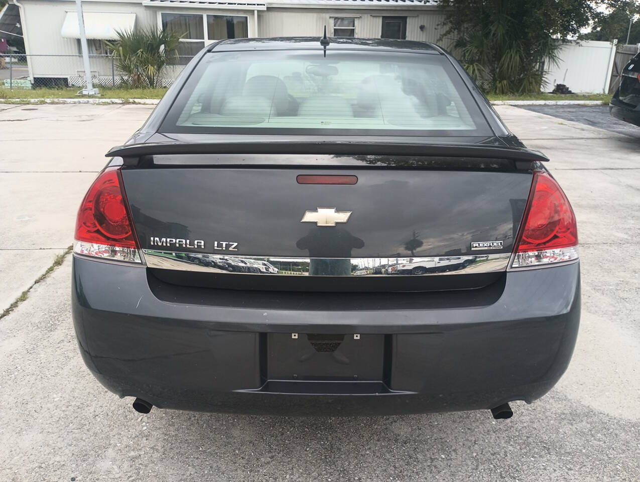 2006 Chevrolet Impala for sale at Auto Outlet Of Manatee in Palmetto, FL