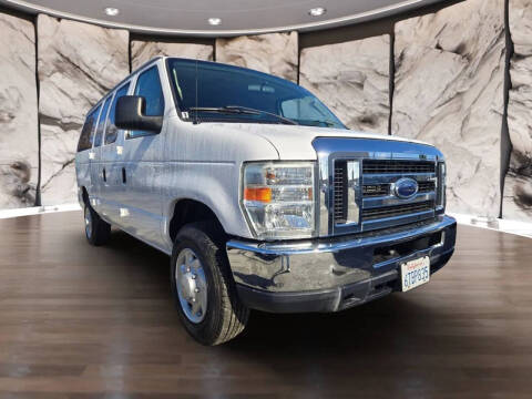 2012 Ford E-Series E-350 SD XLT