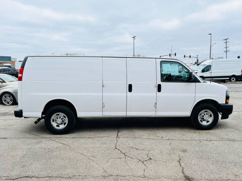 2018 Chevrolet Express 2500