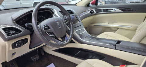 2013 Lincoln MKZ