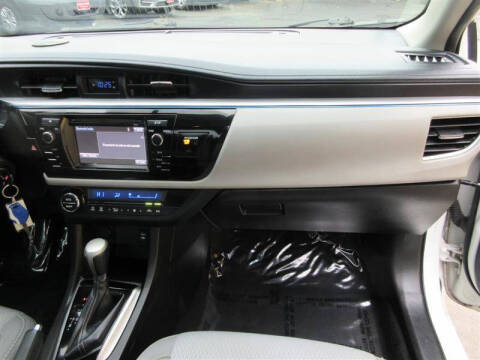 2016 Toyota Corolla LE