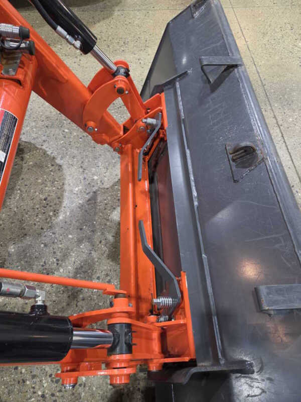 2021 Kubota M62  Tractor  Loader  Backhoe
