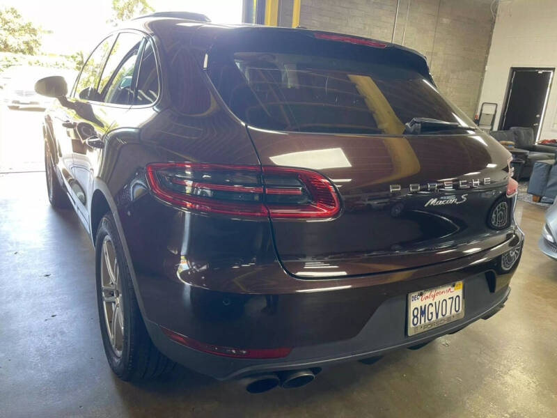 2015 Porsche Macan S
