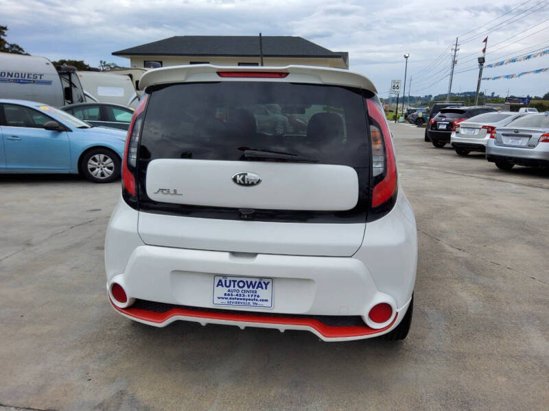 2014 Kia Soul + photo 6