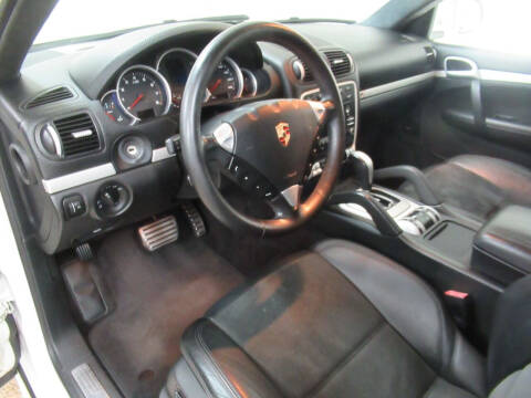 2010 Porsche Cayenne GTS Tiptronic